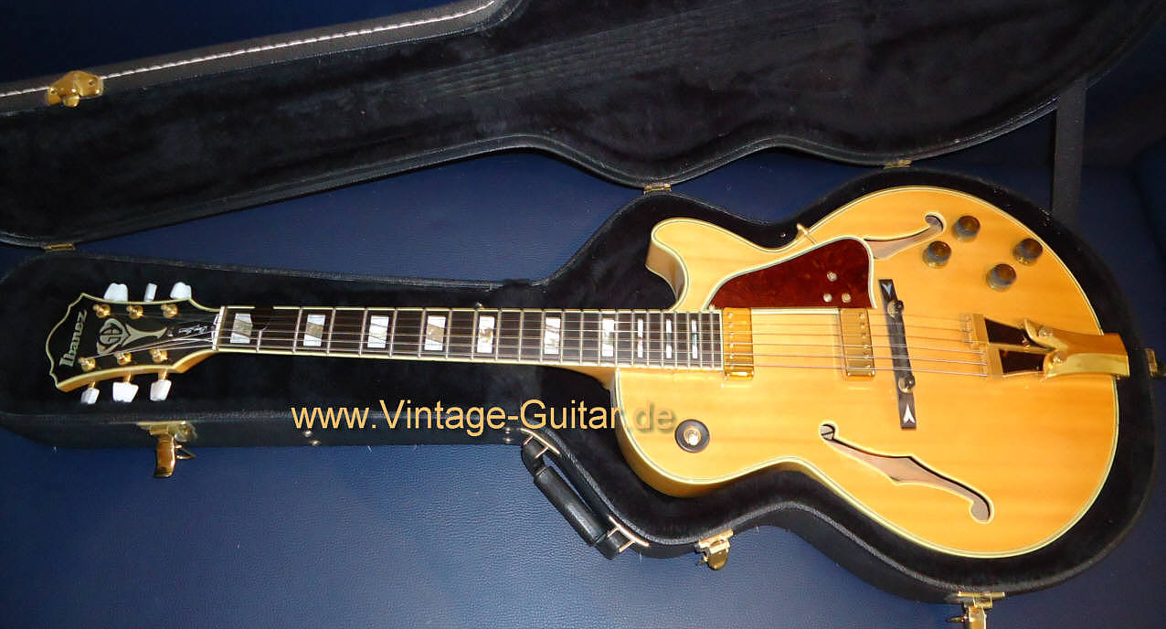 Ibanez George Benson GB10 NT 1.jpg